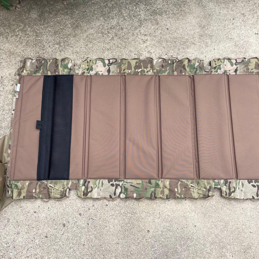 美品　Helinox タクティカルフィールドテーブル　マルチカモ　天板シート