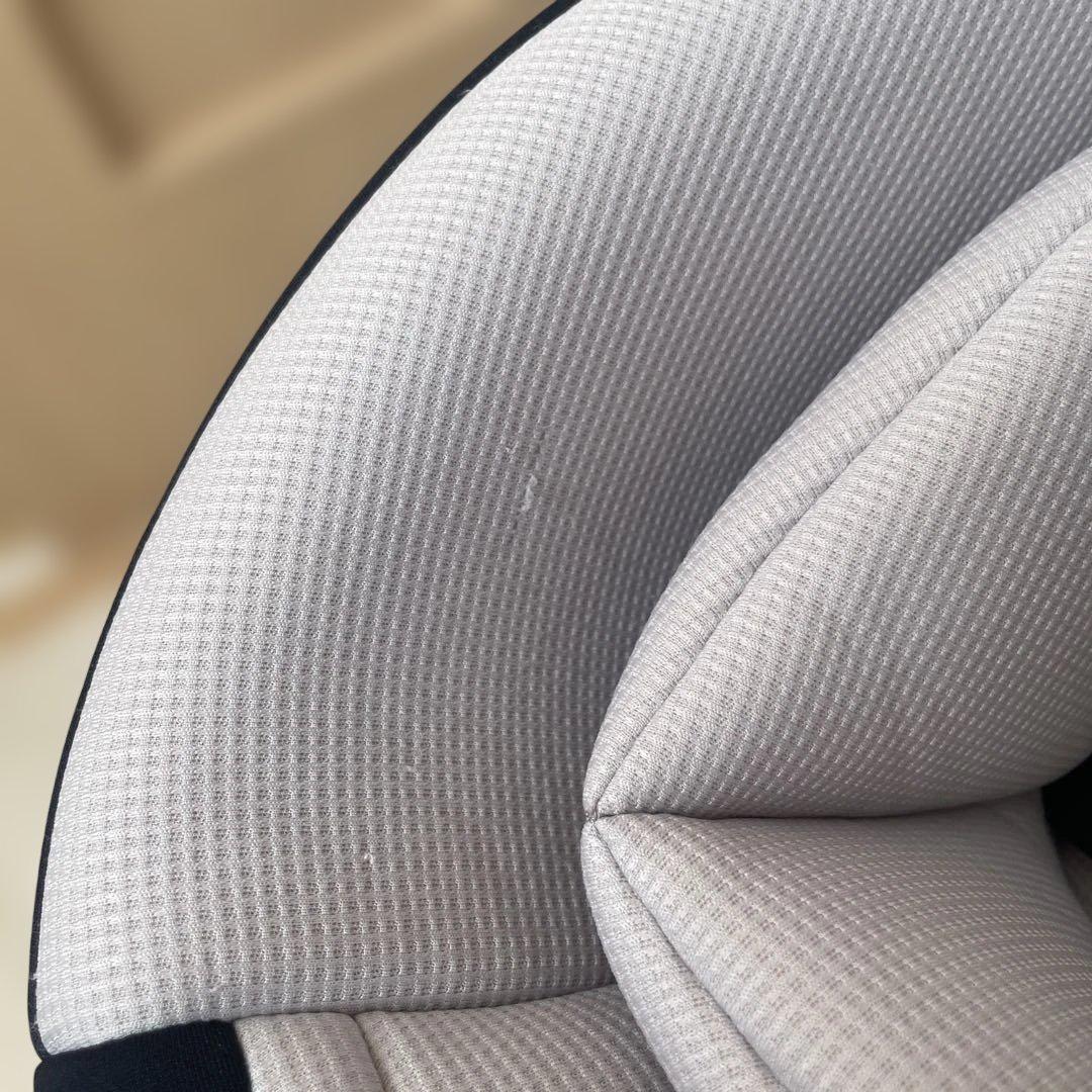 コンビ クルムーヴ スマート ライト ISOFIX ネイビー