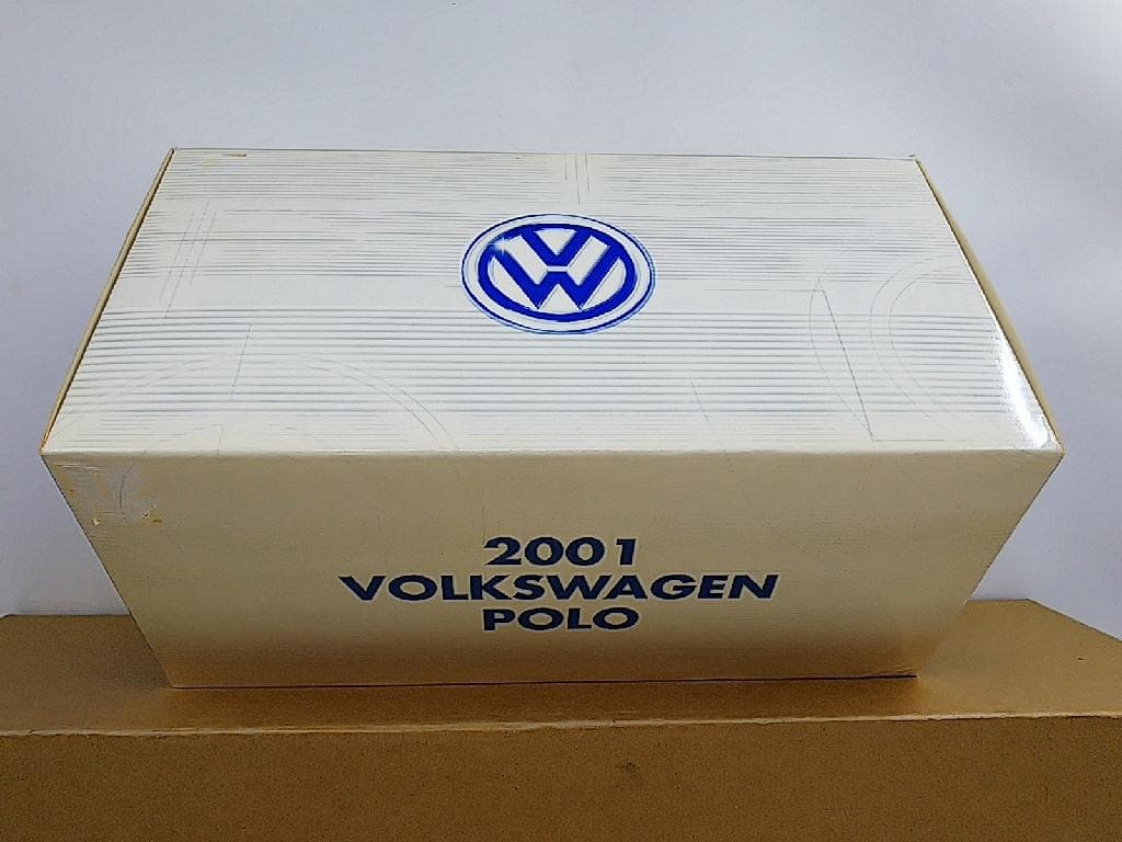 上海ディーラー特注品 ANSONアンソン製 1/18 フォルクスワーゲン・ポロ