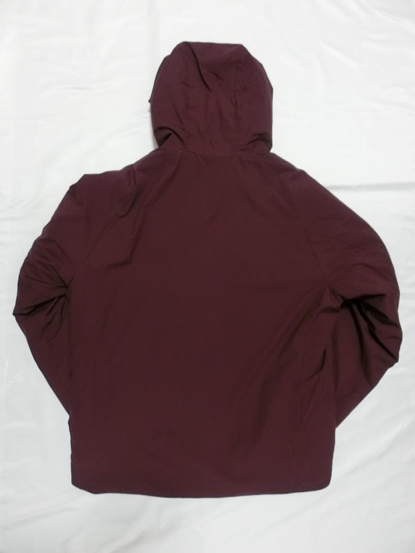 ユニクロC パフテックパーカ L ワイン UNIQLO C
