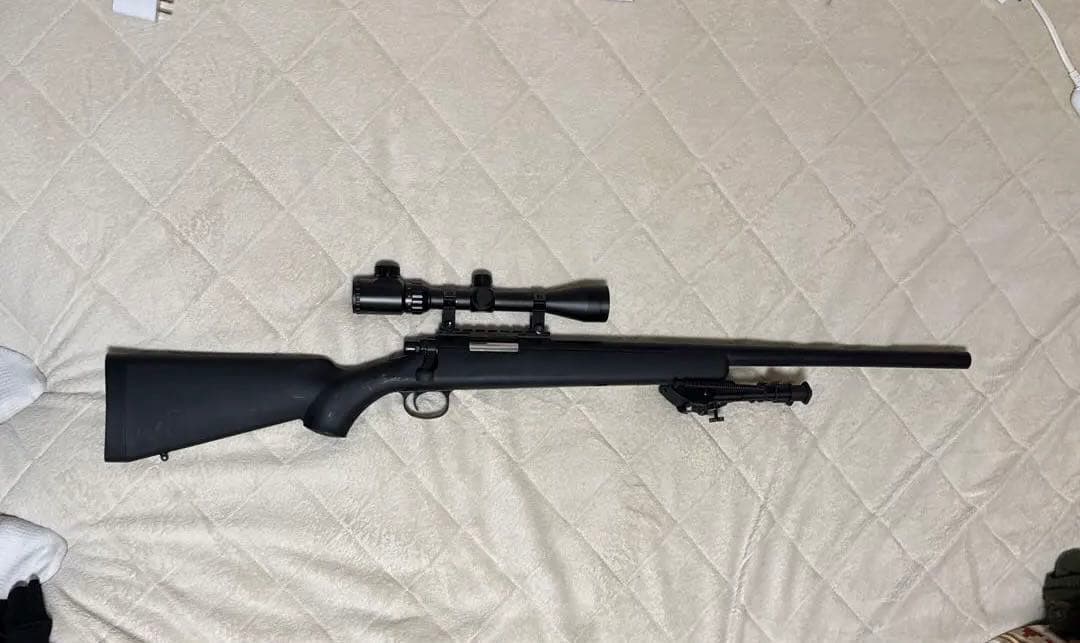 東京マルイ　vsr-10 スコープ&バイポット付き おまけでグロック17つけます