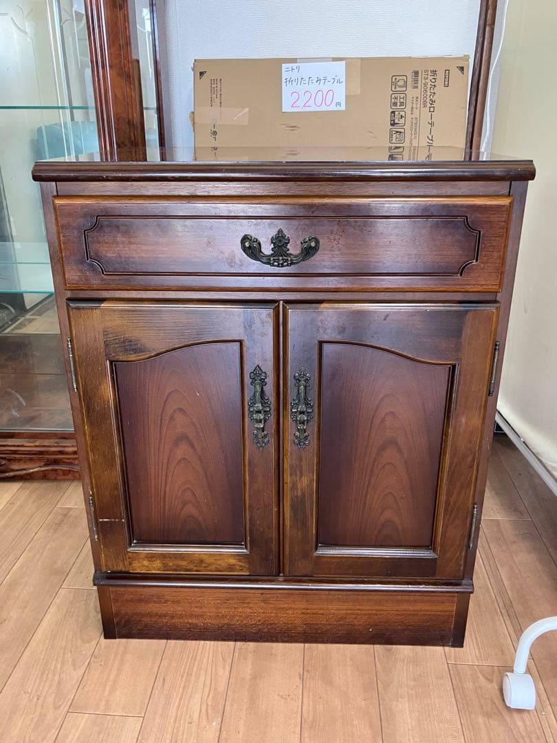 カリモク　コロニアル　チェスト　キャビネット