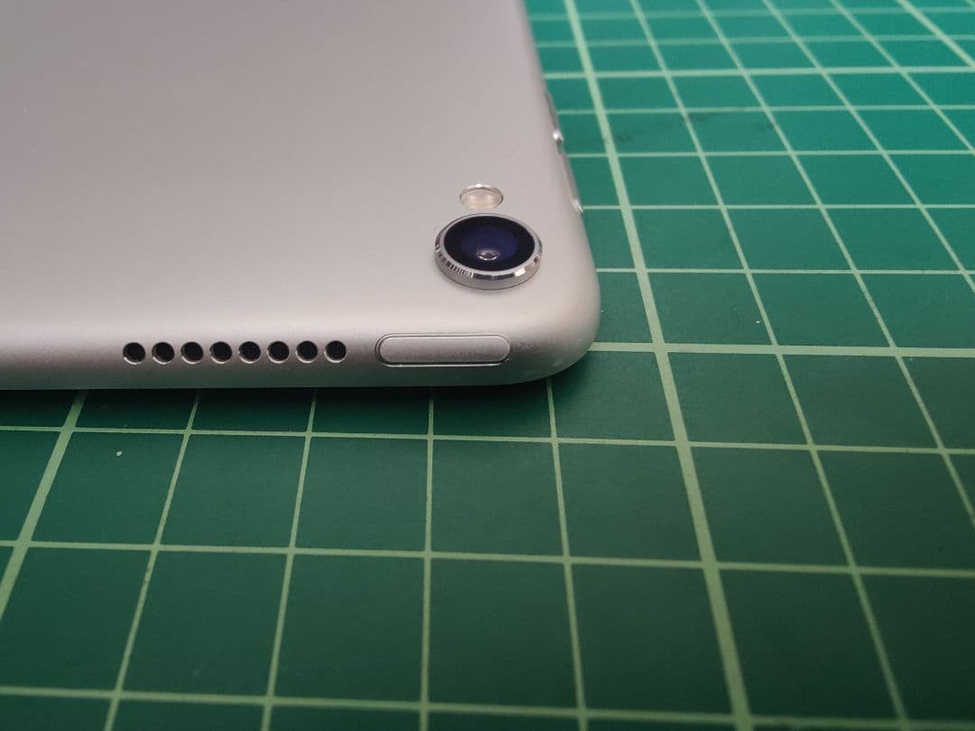 Apple iPad Pro 64GB シルバー WiFiモデル