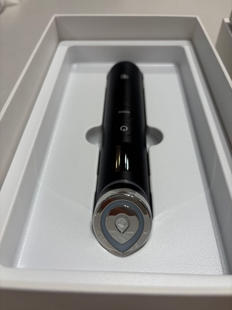 【箱・説明書付】medicube ブースタープロ 美顔器 BOOSTER PRO