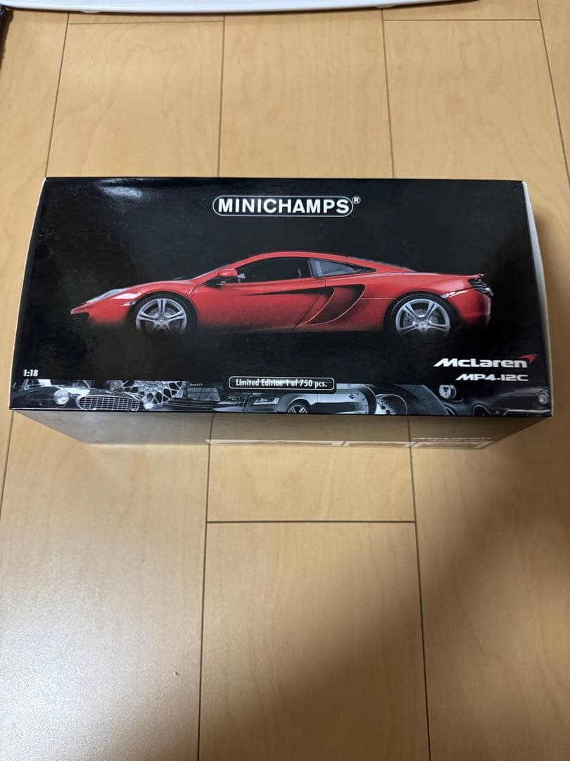 MINICHAMPS McLaren MP4-12C 1/18 限定750個