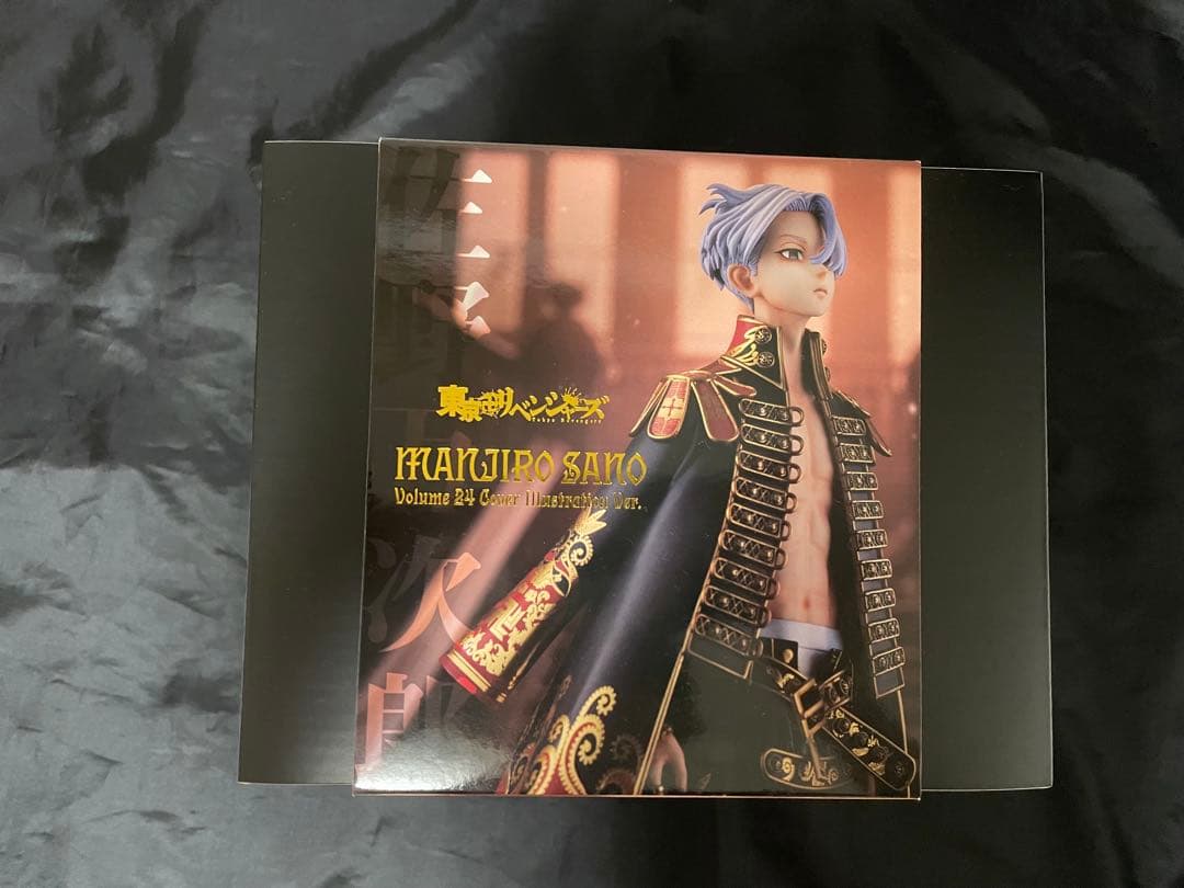 万次郎 佐野 Volume 24 Color Illustration Ver.