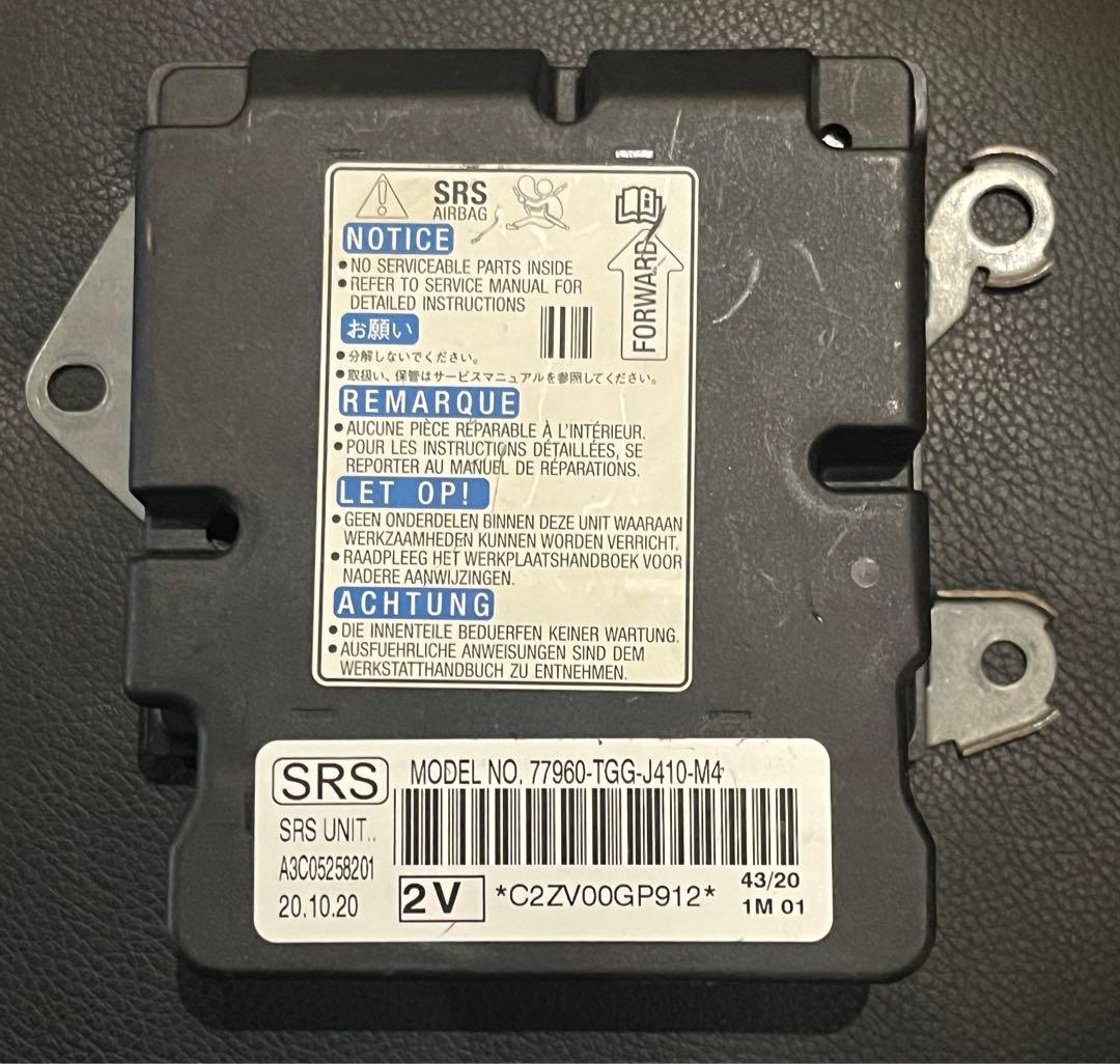 ホンダ シビック FK7. SRSユニット 77960-TGG-J410-M4