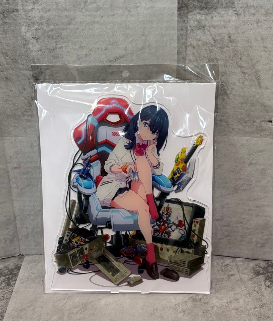 GRIDMAN 宝多六花 ゲーミングチア アクリルフィギュア　グリッドマン　新品