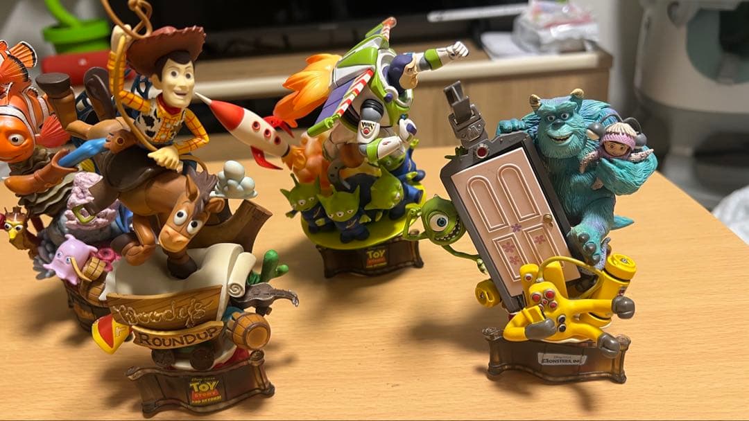 ディズニーピクサー フォーメーションアーツ 5種