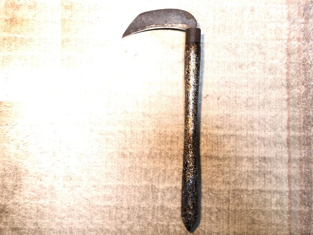 【 螺鈿括れ柄鎌 】　時代品