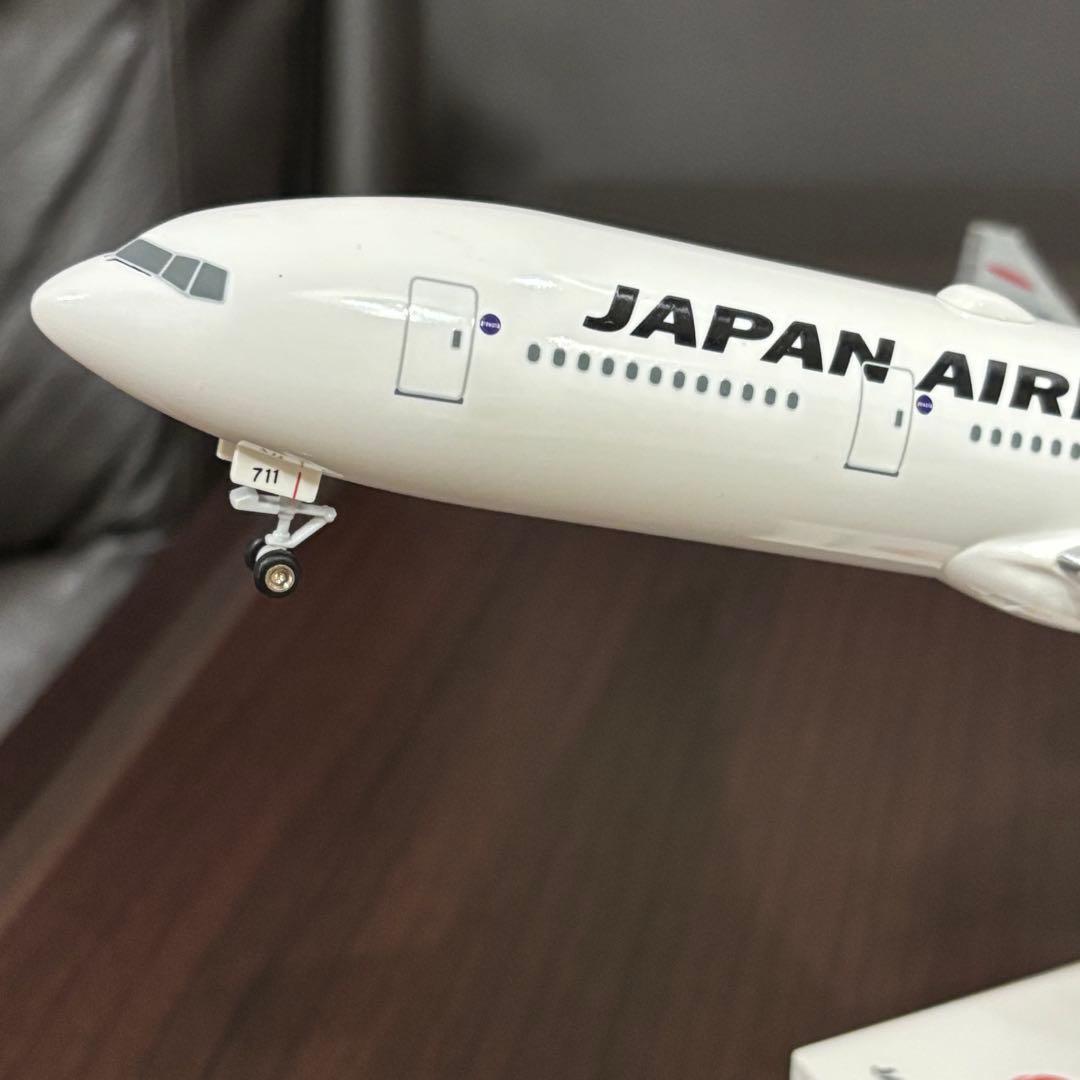 日本航空 Boeing 777-200ER（JA711J） 1/200スケール