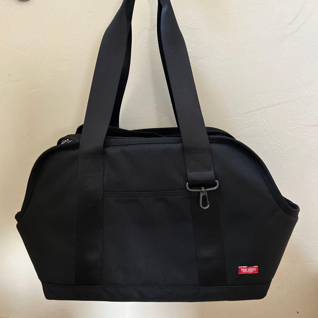 free stitch ブラック ナイロン キャリーバッグ