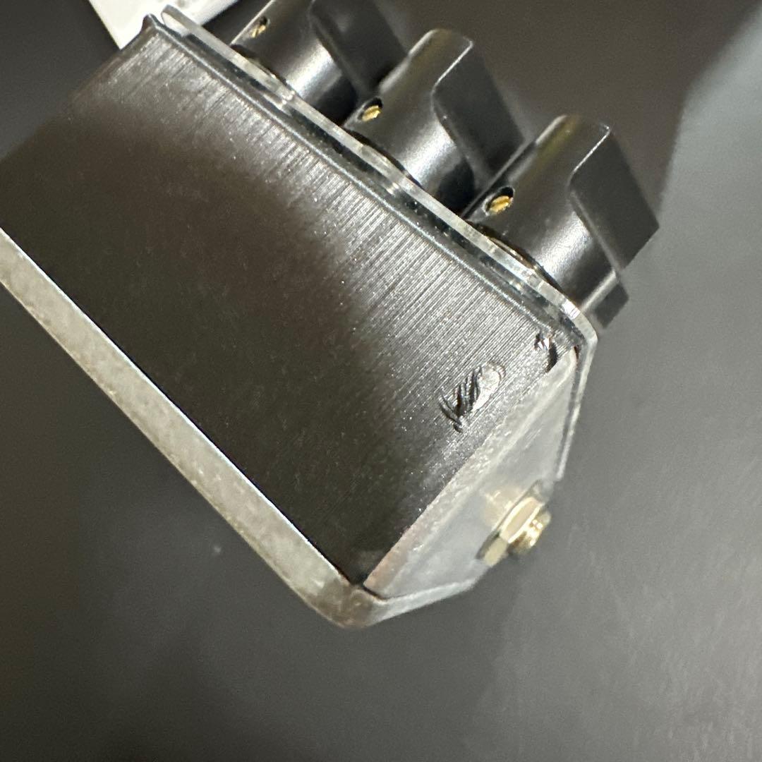 SOUNDFROG Berial ベースエフェクター