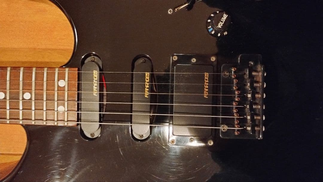 値下げFERNANDES リミテッドエディション エレキギター ブラック