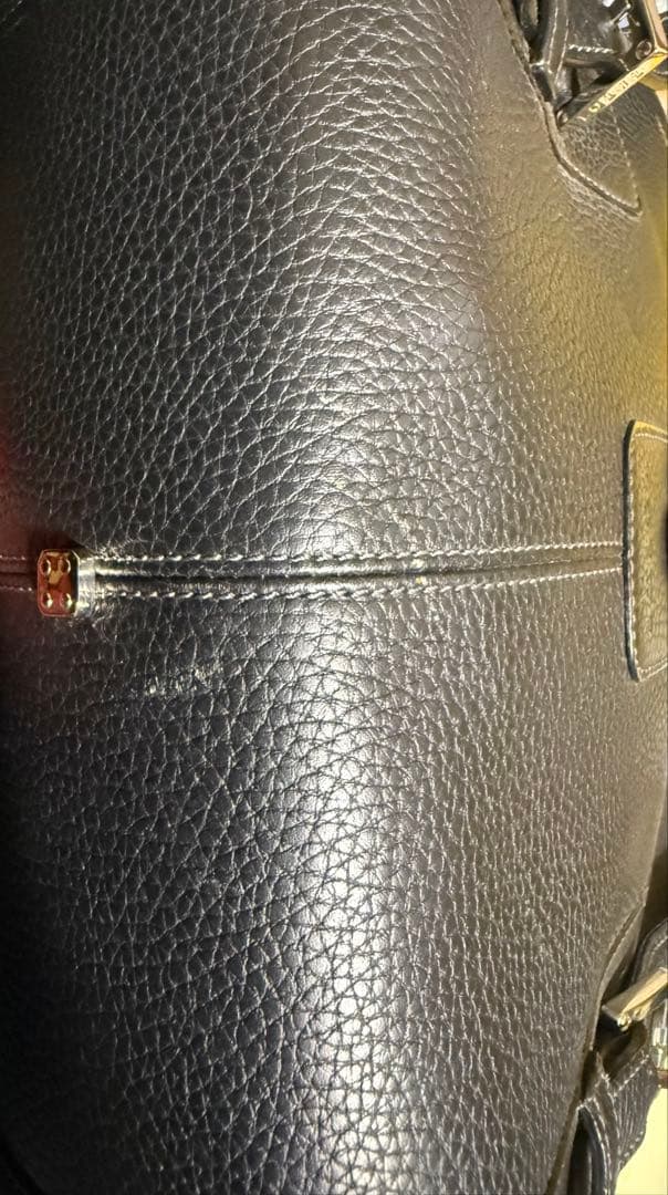 KM: LOEWE 黒 レザー ハンドバッグ