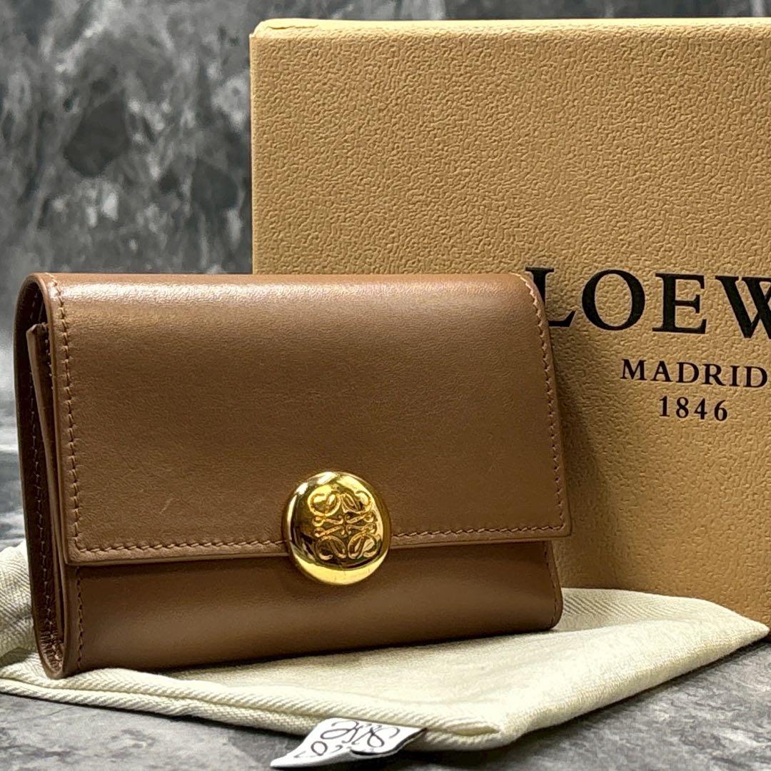 a ✨ LOEWE 3つ折り財布ぺブル バーティカル ウォレット スモール