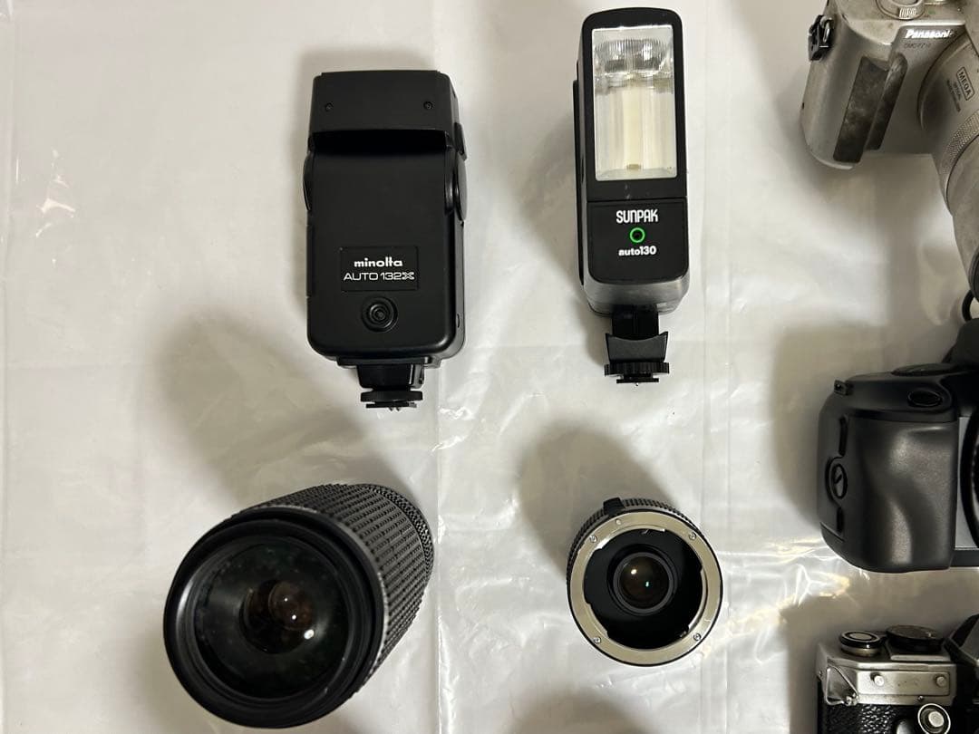 カメラ・一眼レフ・デジカメ・レンズ・ストロボ等 まとめ売り