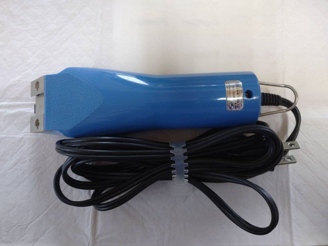 TAPIO バリカン スリム軽量 3刃付き