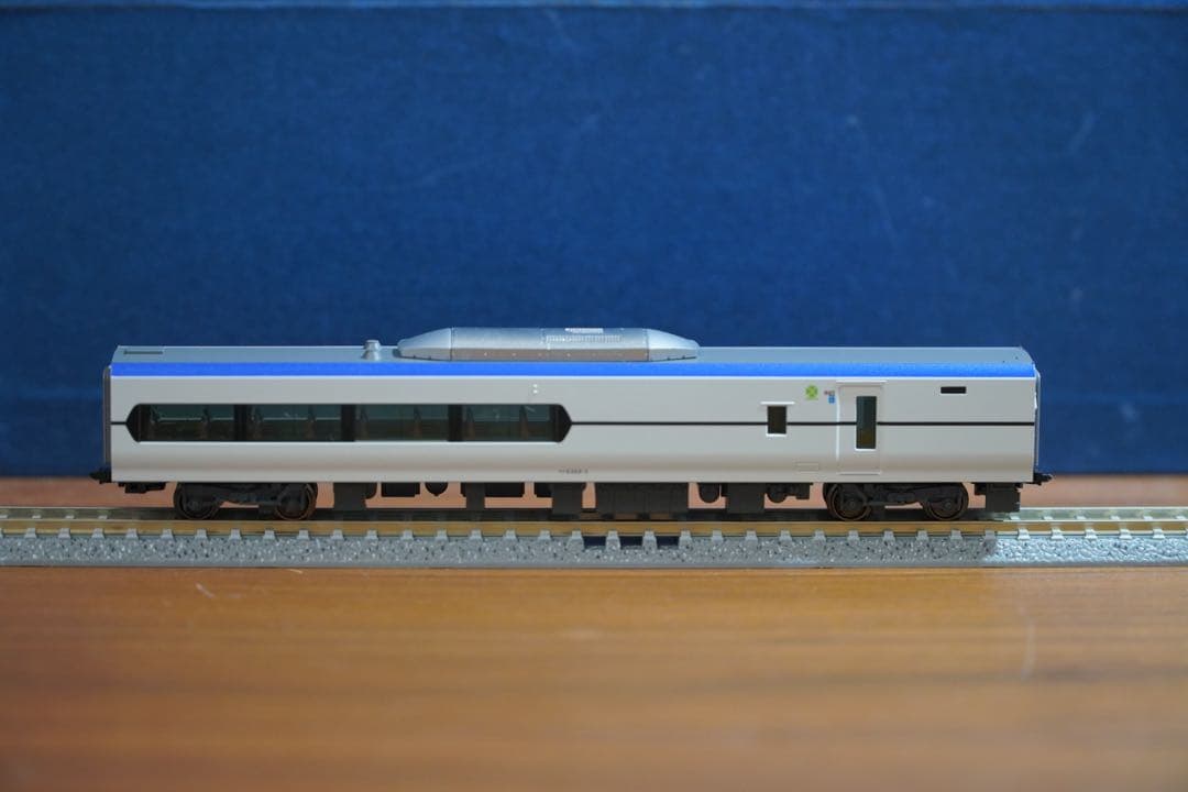 期間限定値下げ　KATO E353系 あずさ・かいじ 基本セット＋3両付属編成