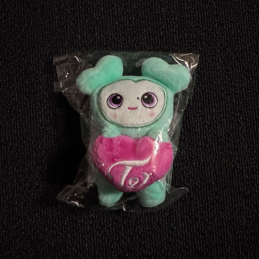 TWICE ミナ ひっかけチャーム （最安値）