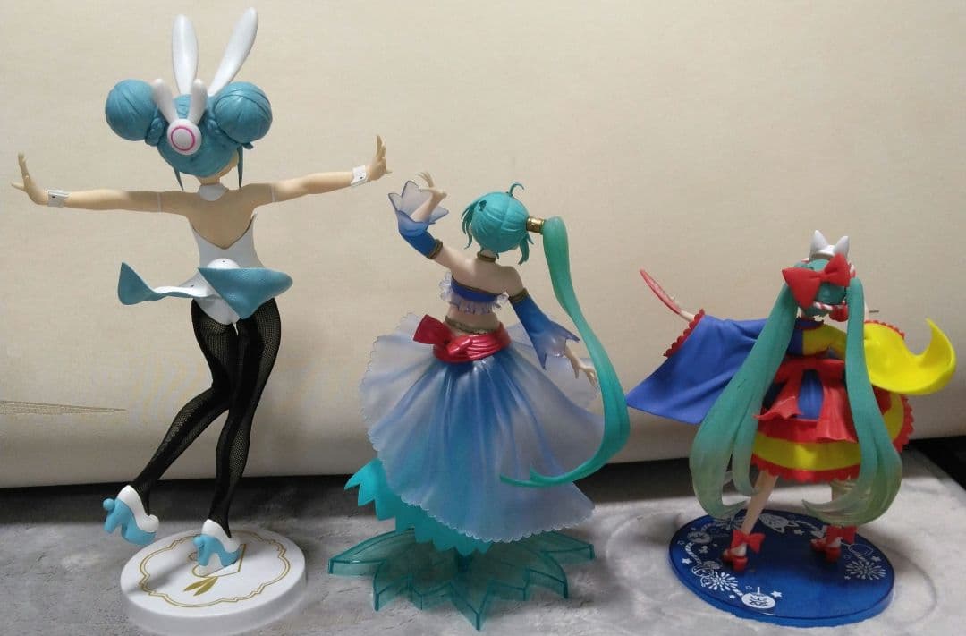 初音ミク・桜ミク フィギュア16体まとめ売り