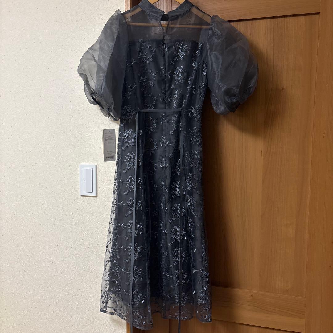 シアー素材 ボリューム袖 刺繍レース ワンピース パーティー ドレス 結婚式