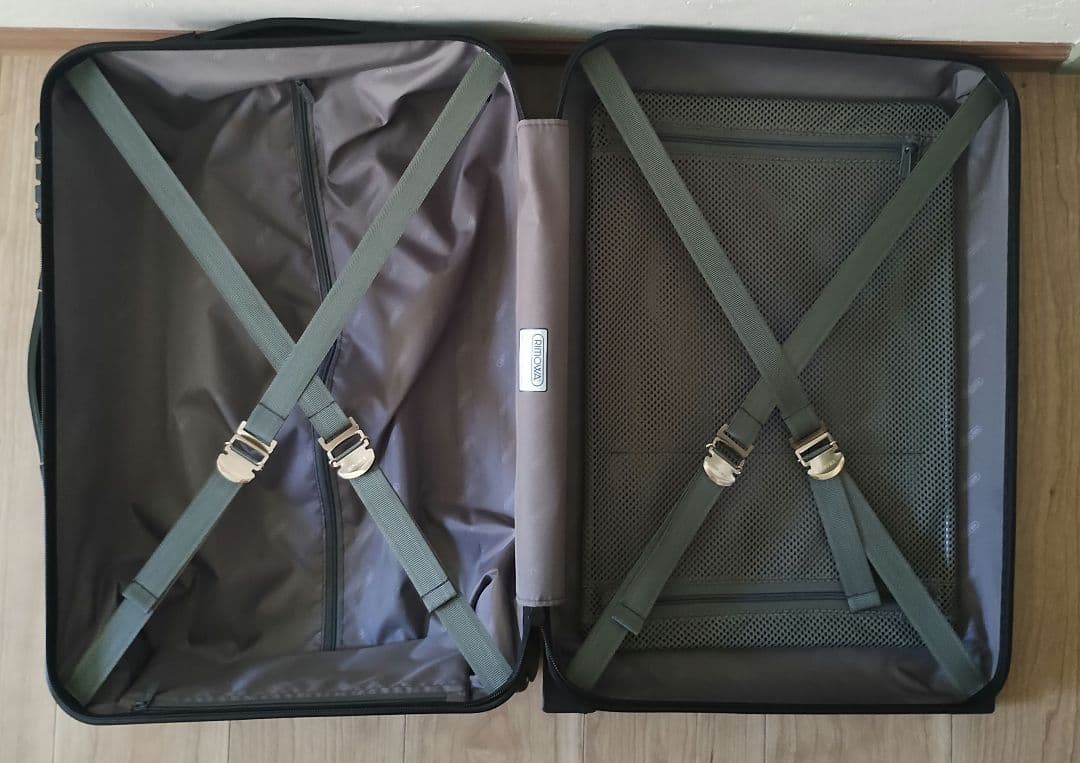 ◎美品★RIMOWAリモワ★サルサ機内持込み33Lマットブラック2輪TSAロック