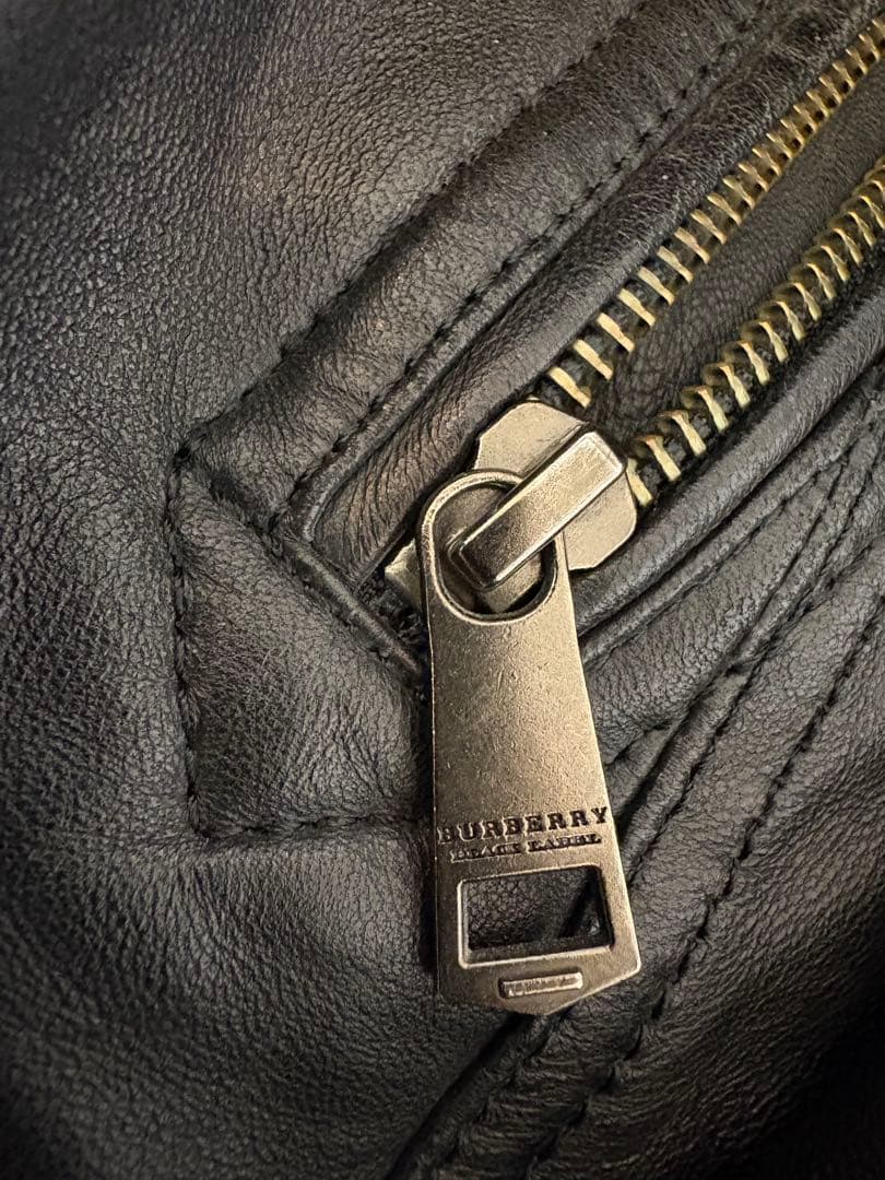 バーバリーブラックレーベル レザージャケット 中綿 ラビットファー Ｌサイズ