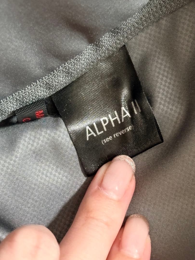 TUMI 4ウィールド コンパクト ビジネス 022652D2 Alpha II