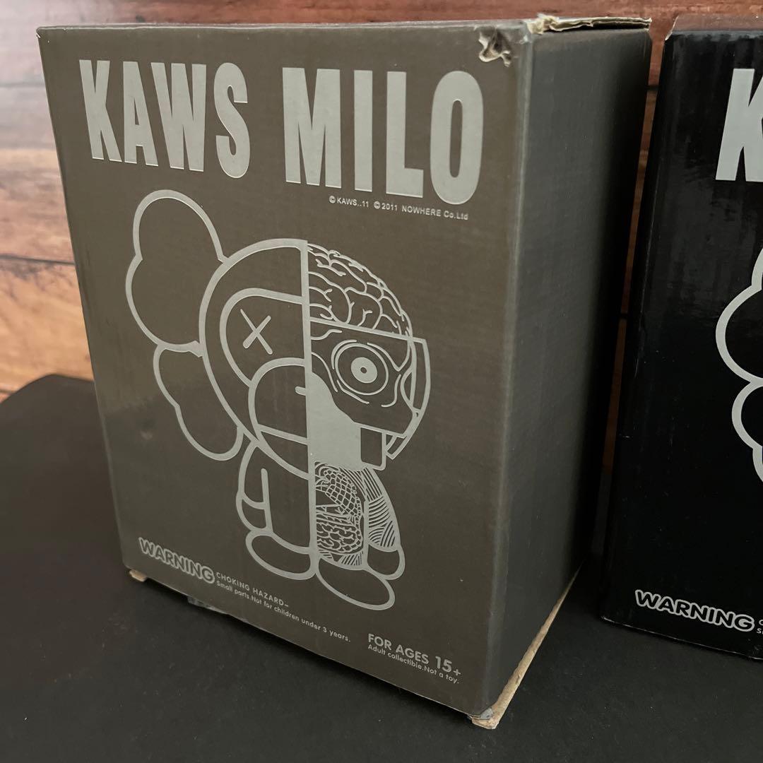 エイプ　bape フィギュア　kaws kaws milo