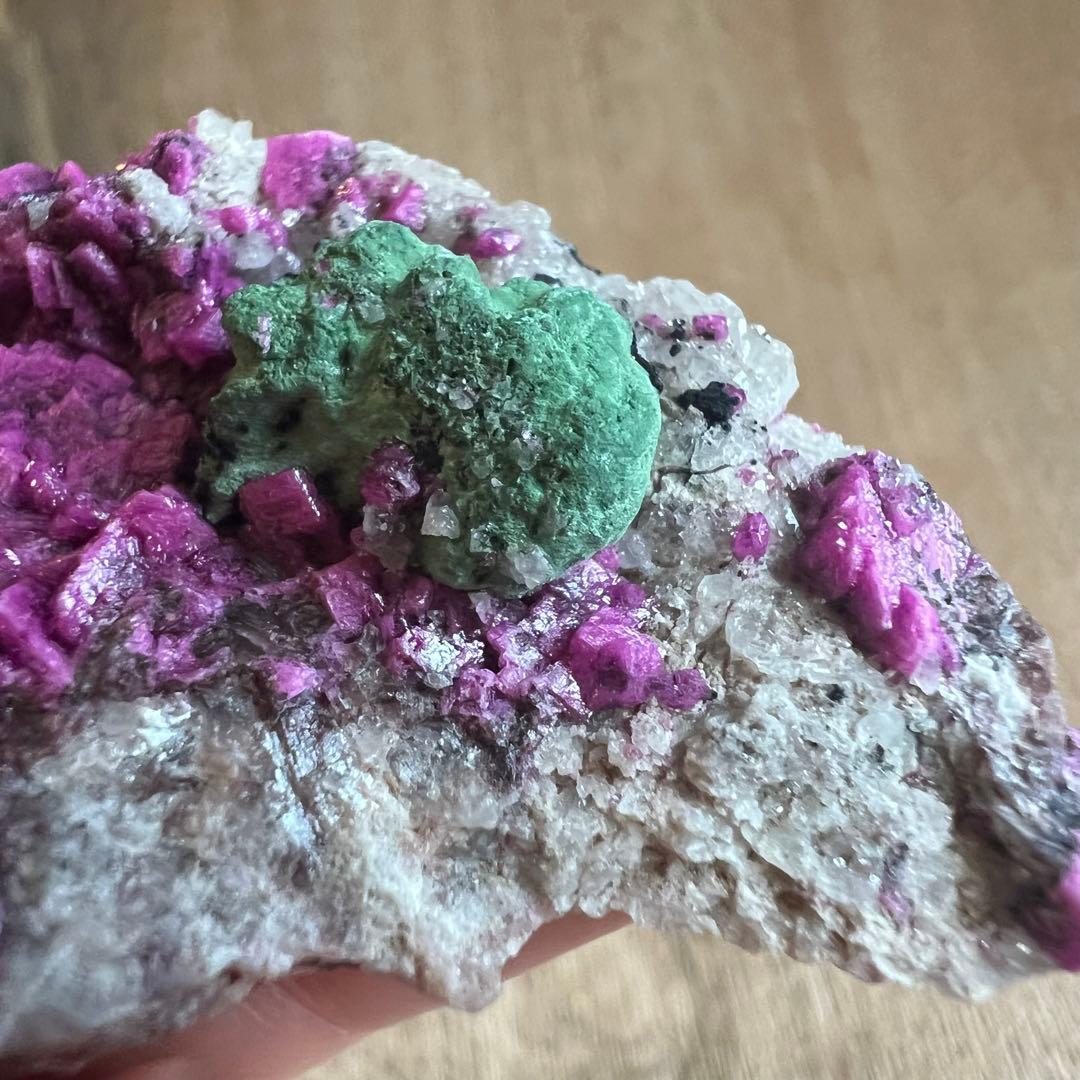 コバルトカルサイト マラカイト ② 共生 鉱物 標本 原石