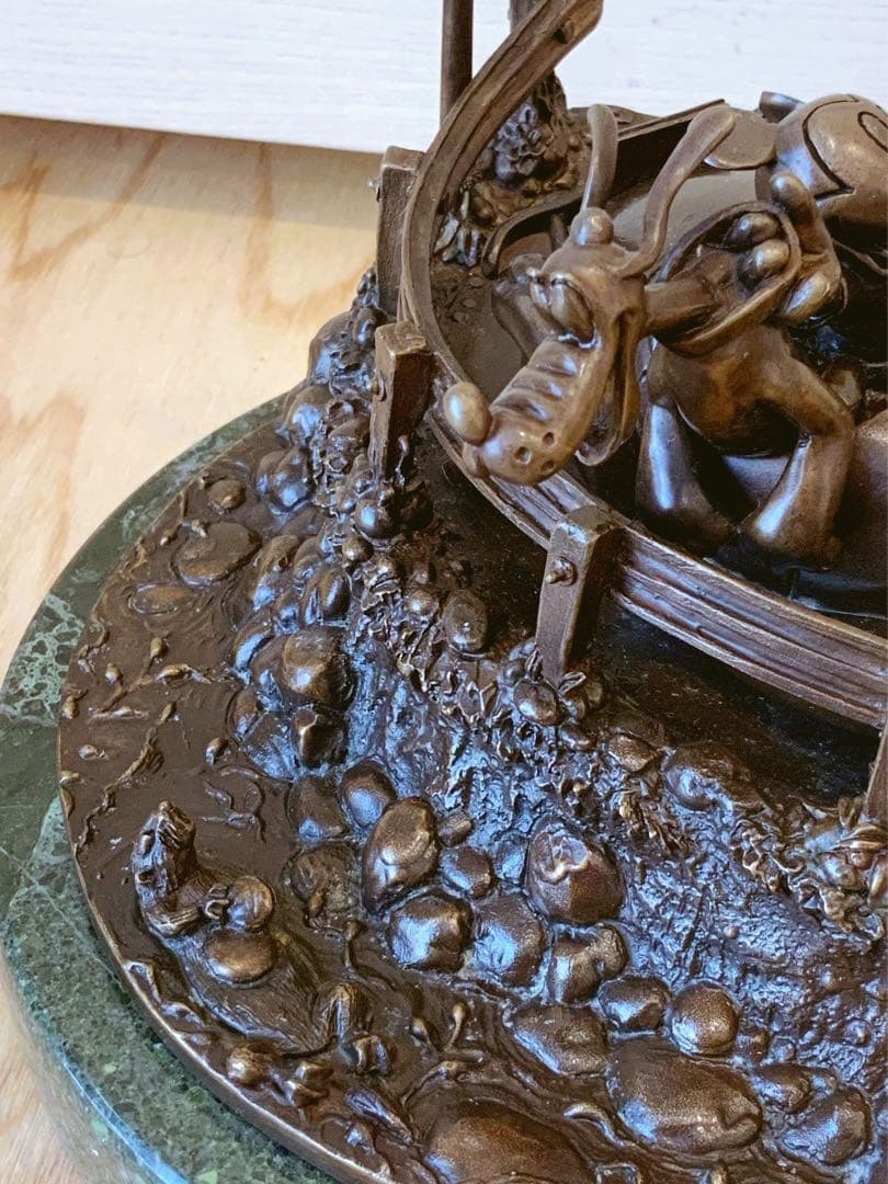 ディズニー限定ブロンズ像 ミッキー&プルート 25体 No.2 USA