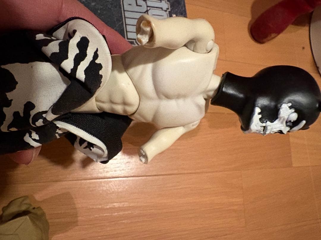 BALZAC フィギュア　メディコムトイ　バルザック　misfits