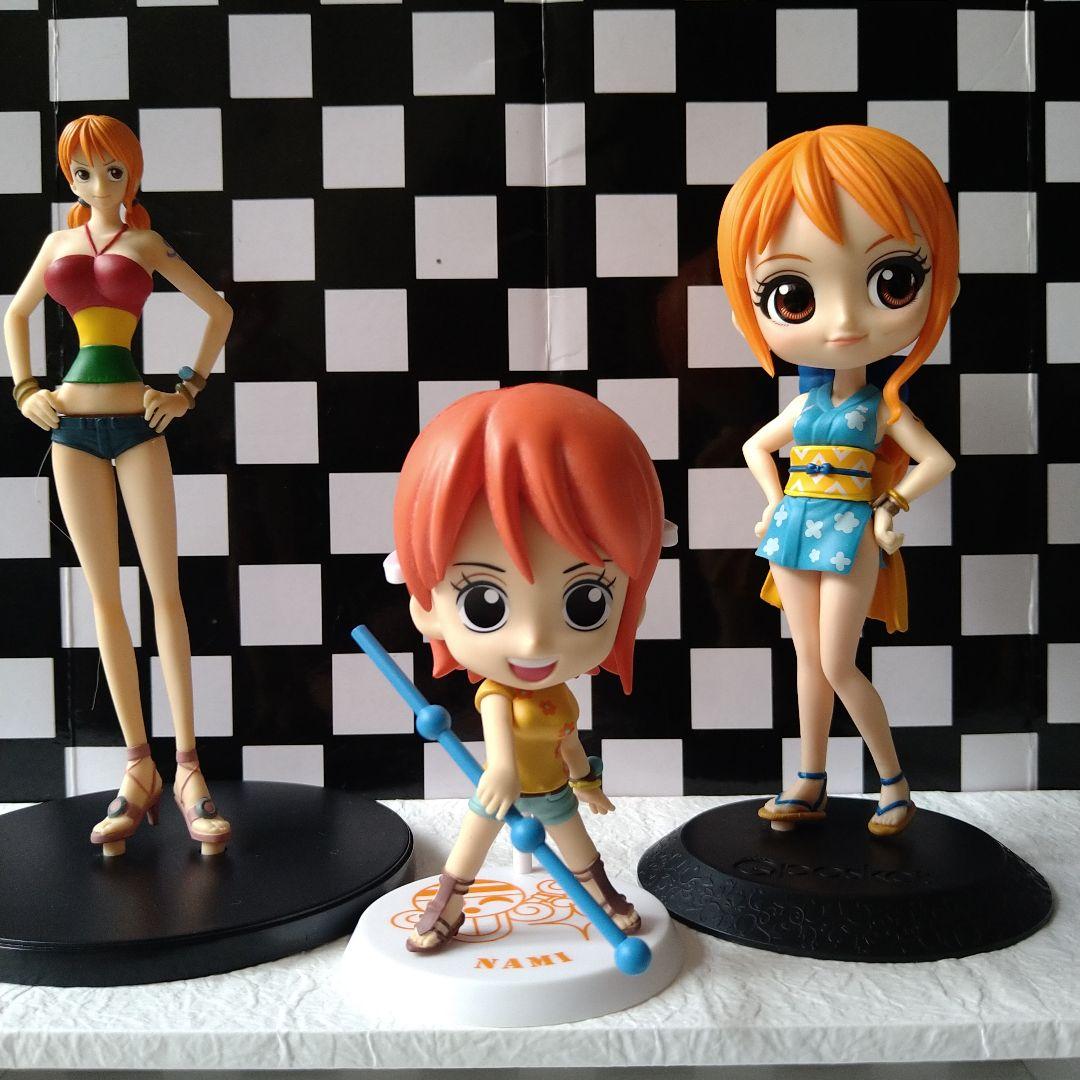 ワンピース　フィギュア　麦わらの一味　ナミ　２３体　ジャンクおまけ　２体　セット