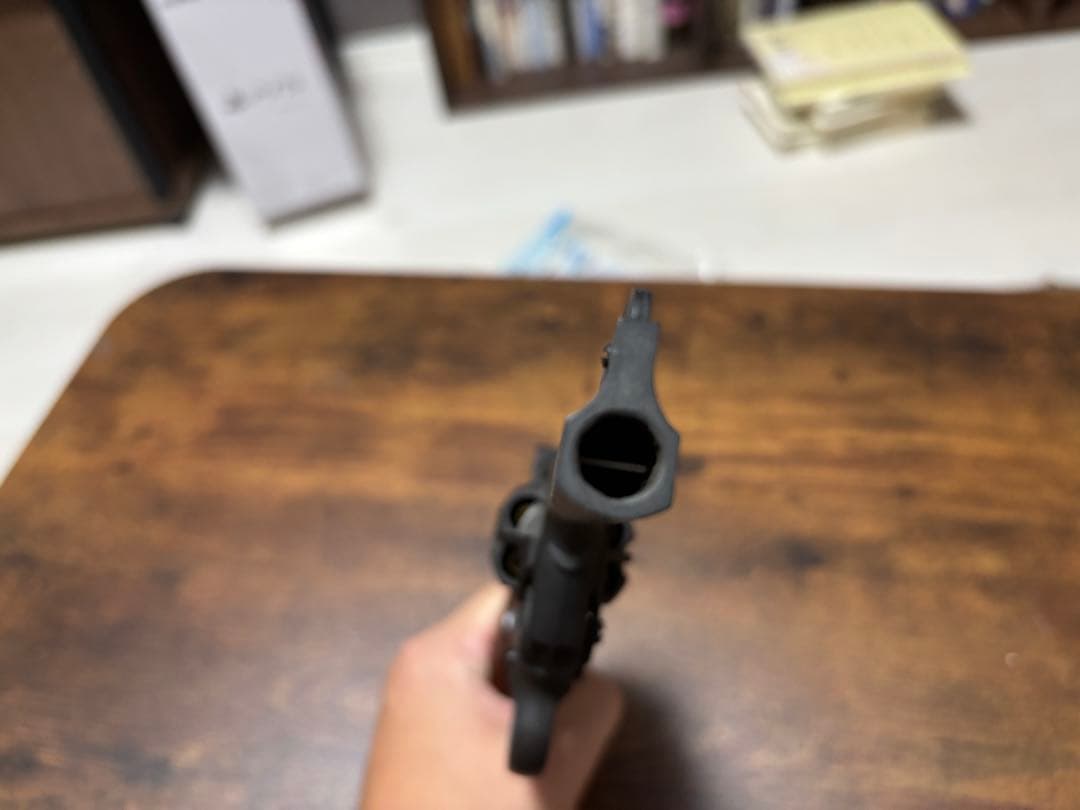 W*H様 エンフィールドリボルバー 木製グリップ　モデルガン　マルシン