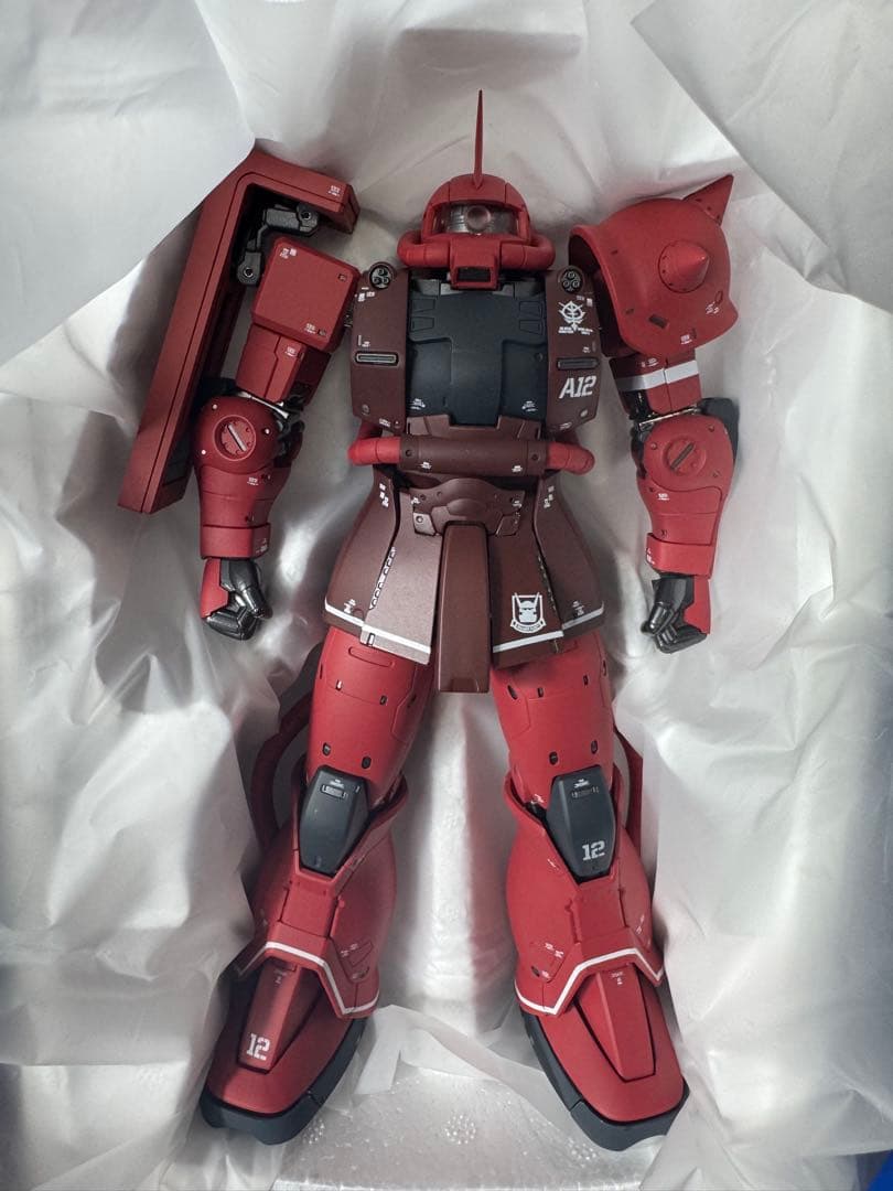 v*s様 l Composite メタルコンポジット シャア専用ザクⅡ