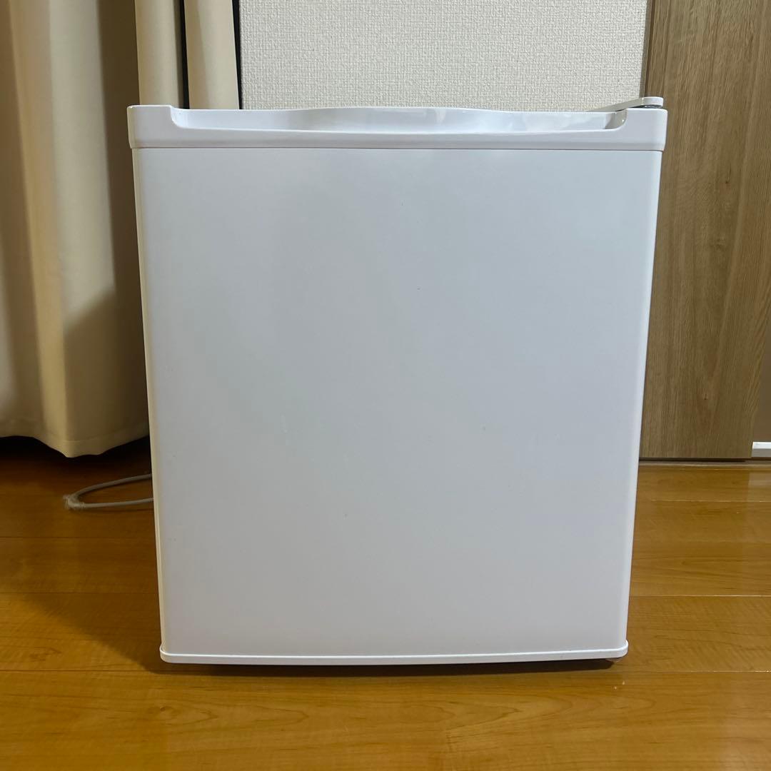 MAXZEN 小型冷凍庫 33L【お値下げ交渉大歓迎！】