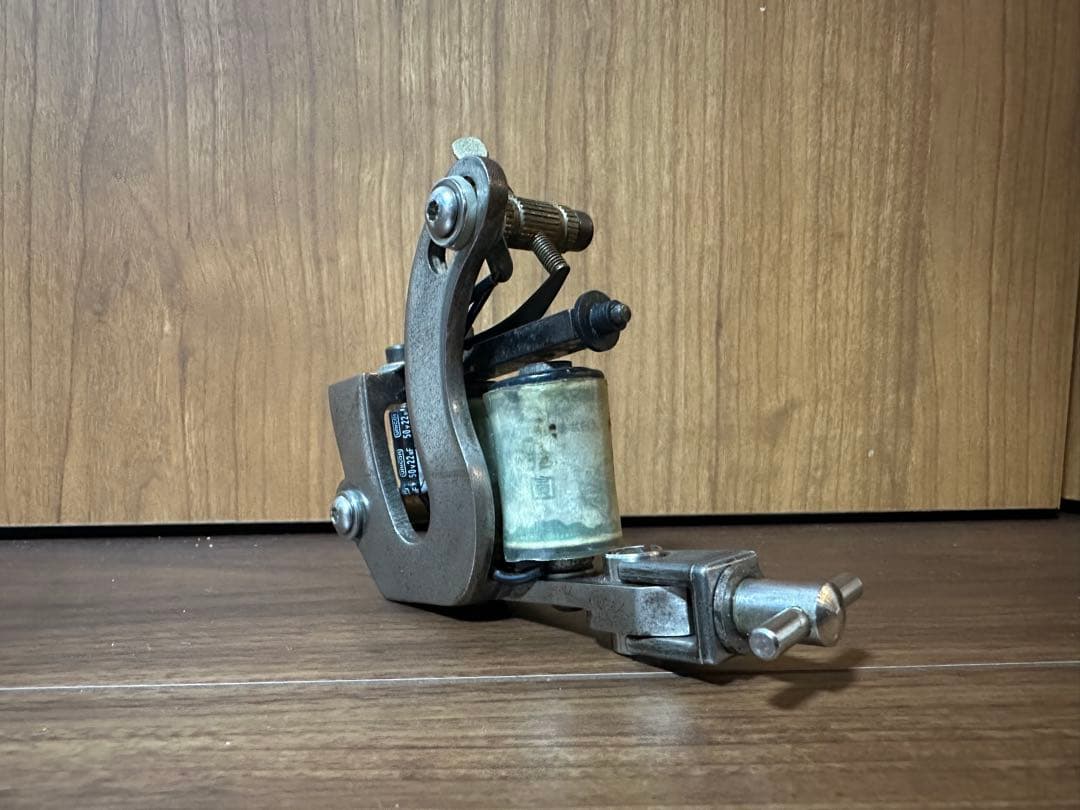 ミッキーシャープス　ポールロジャースモデル