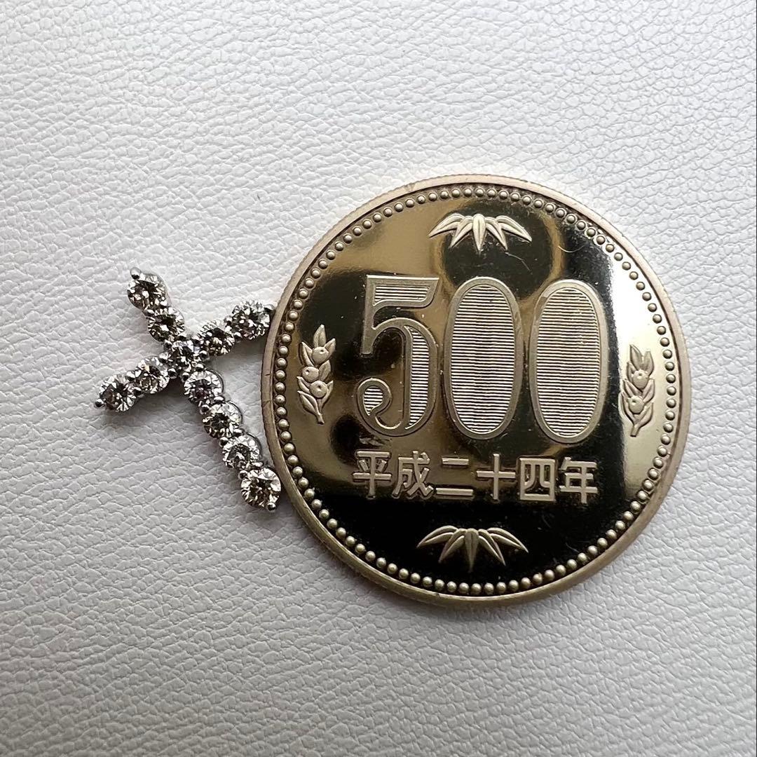 プラチナpt900ペンダントトップ　クロス　ダイヤ0.5ct 0.88 g