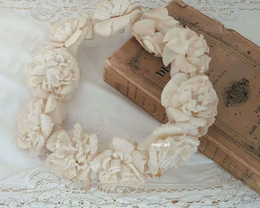 フランス製　アンティーク 初聖体のオモニエール シルクリボンとレースフリル