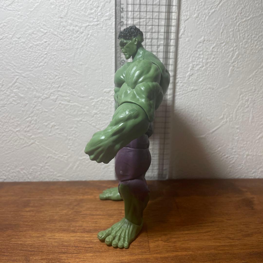 マーベル　グリーンハルク　フィギュア