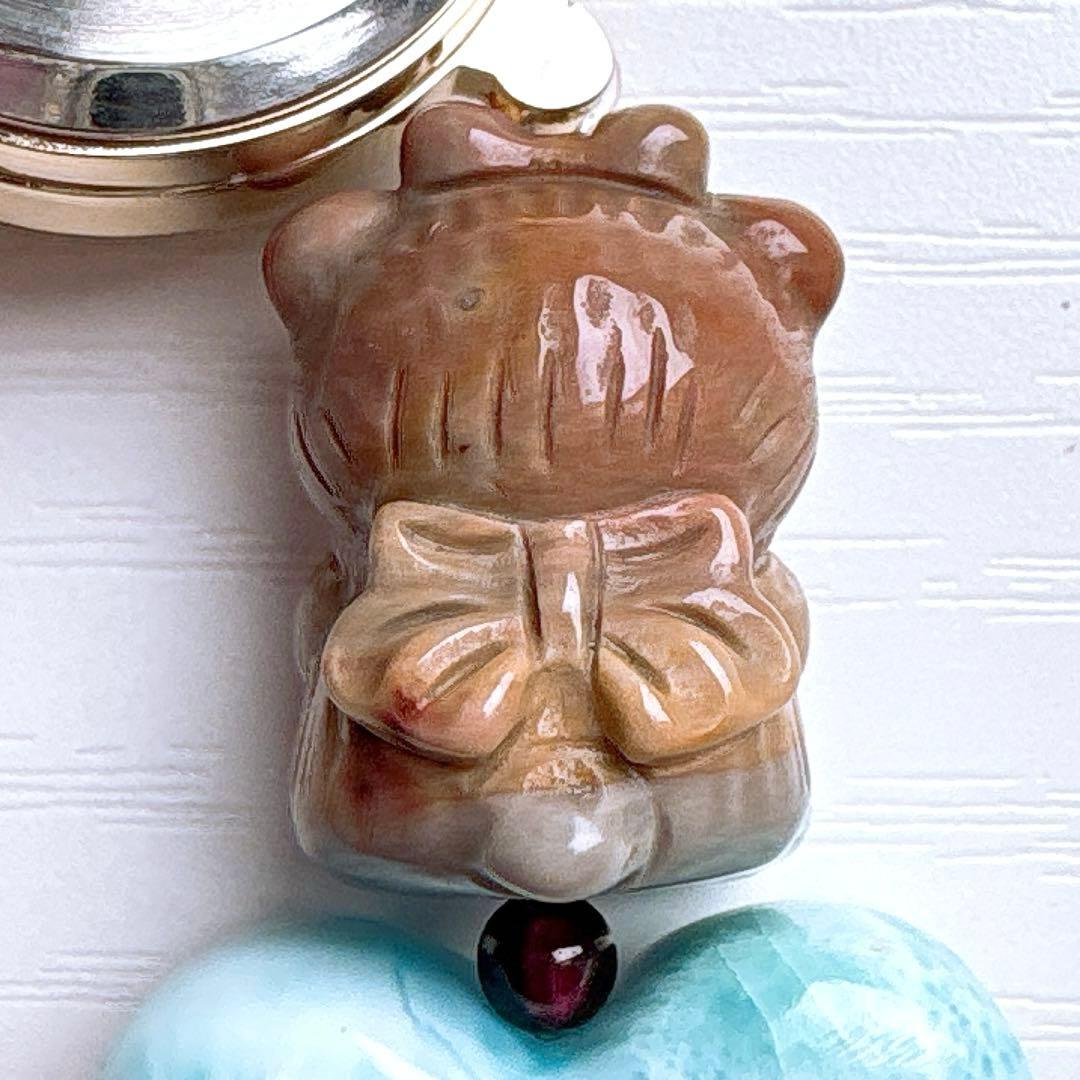 みーちゃん様♥️ラリマー＆アラシャン くま・ストロベリー大粒いちご天然石ブレス時計