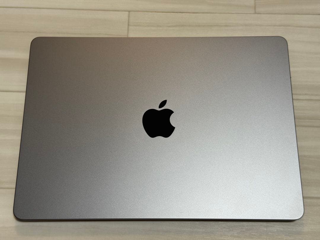 MacBook Air M2 8GB 256GB スペースグレイ