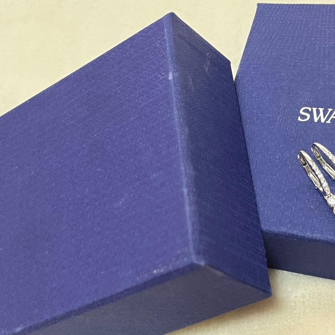 Swarovski スワロフスキー　ピアス