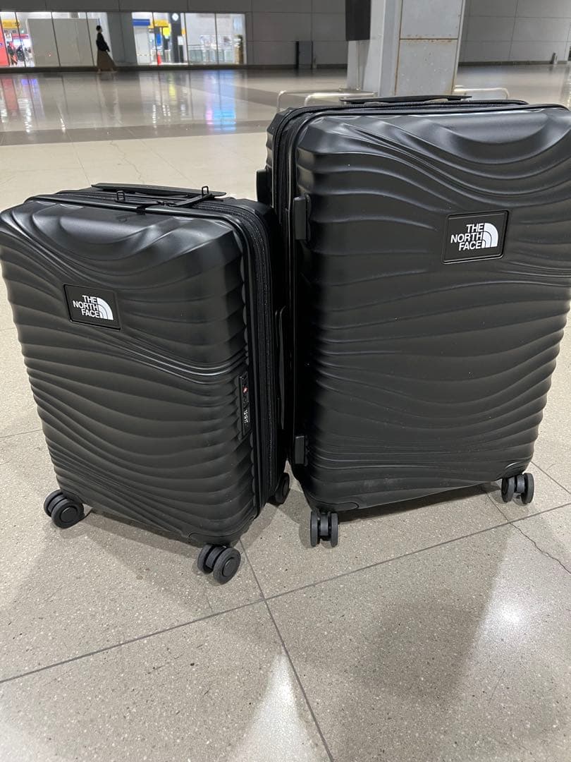 THE NORTH FACE (ザ ノース フェイス)スーツケースキャリーケース