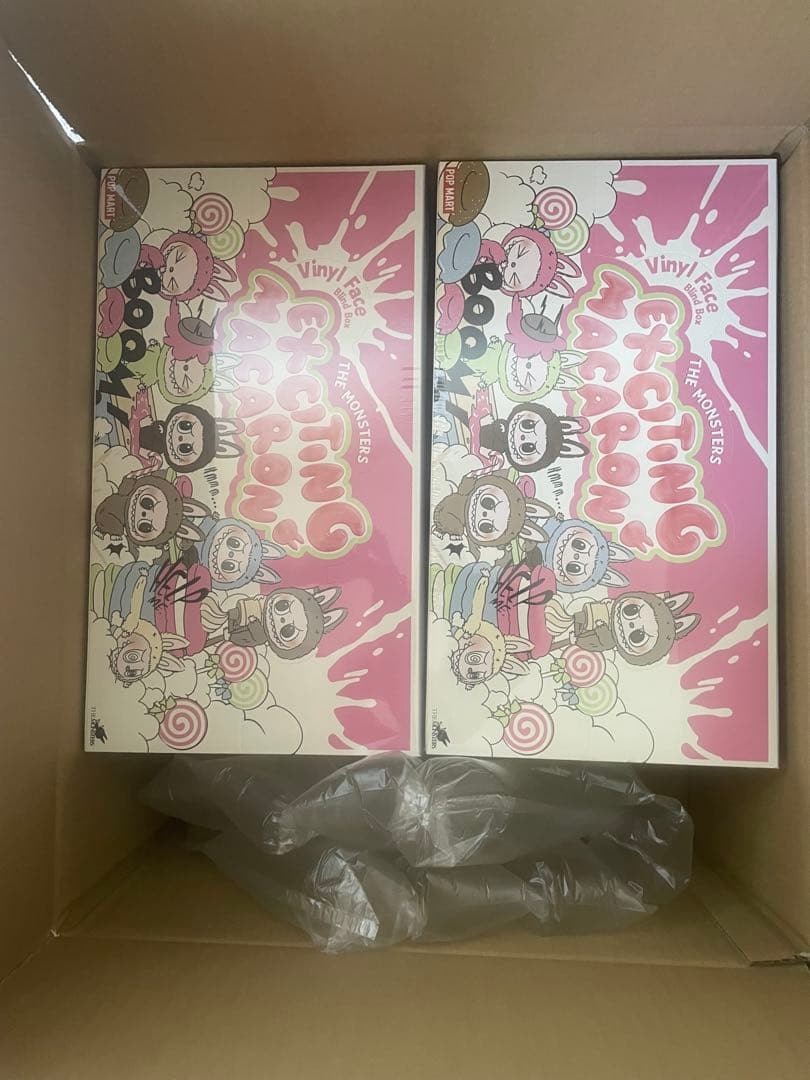 2個　ポップマート ザ モンスターズ (ラブブ) エキサイティングマカロン