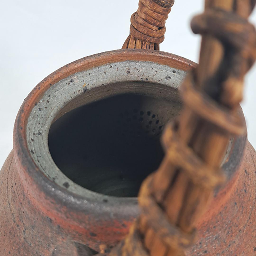 森岡成好作「土瓶」/陶器/南蛮焼締