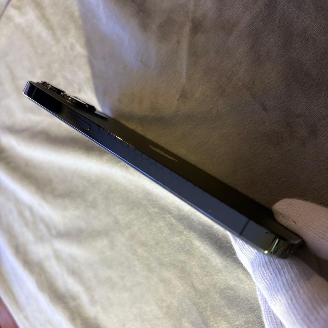 iPhone 13 Pro Max 256GB SIMフリー バッテリー100%