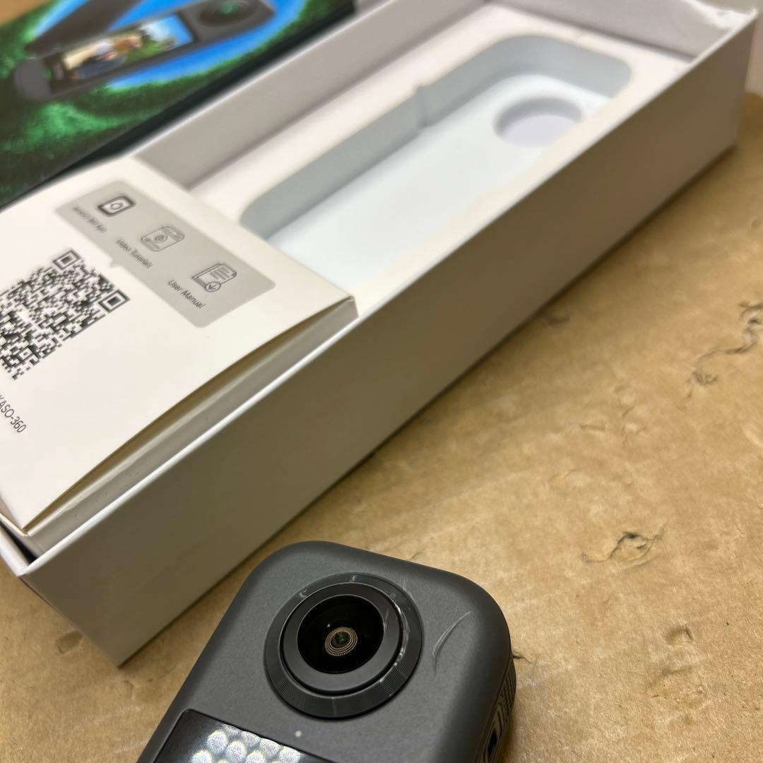 ビデオカメラ akaso360