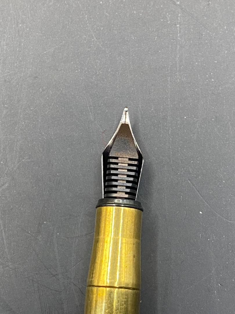 Travelers Company トラベラーズカンパニー 万年筆 F